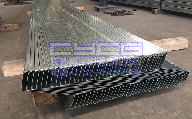 200z型钢,常宇彩钢